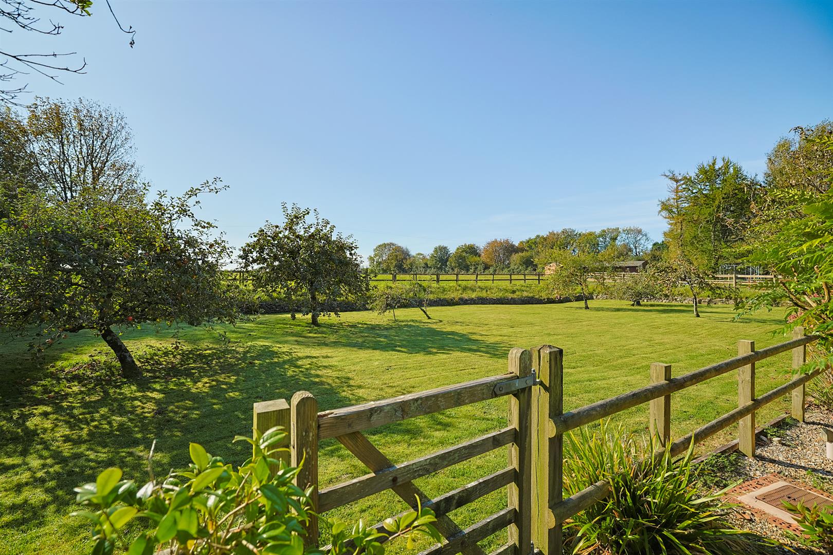 2 Little Highway Mews, Pennard Road, Pennard, Swansea, SA3 2AD